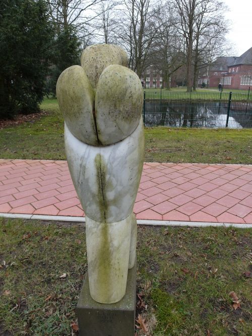 Große Harpye von Ulrich Beier (1974)